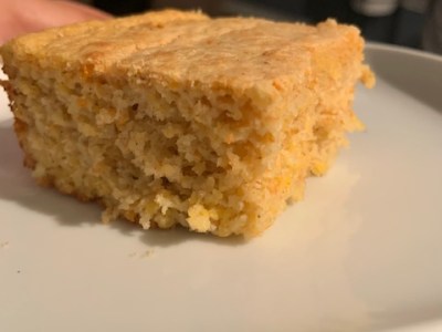Easy Baked Cornbread